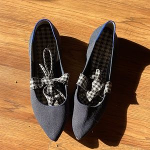 Navy and checked Mary Jane Rothy's